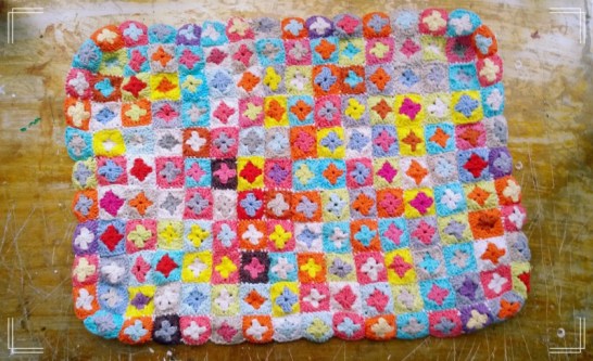 granny squares crochet cover