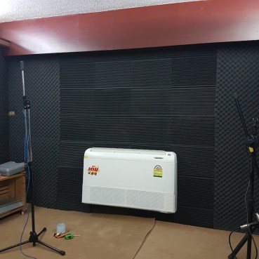 acoustic foam wall by saltymom.net.jpg