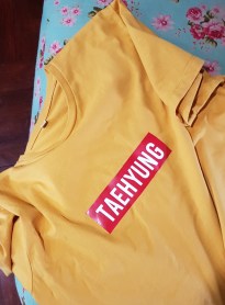 bts taehyung box logo tshirt.jpg